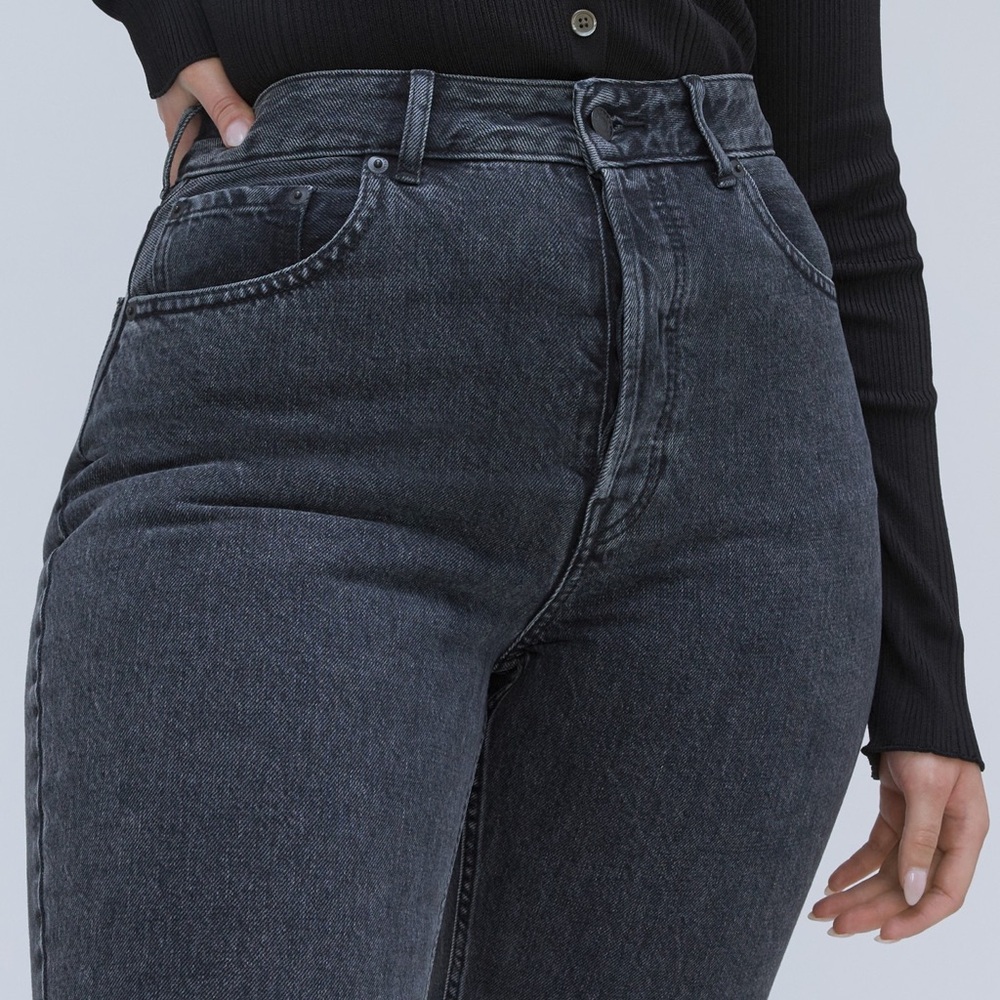 Everlane curvy 90s cheeky Black High Rise Jeans